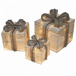 Nordic Winter Julepakker Med Lys, Sæt Af 3 Stk. Natur, 230V 7 Nordic Winter Julepakker Med Lys, Sæt Af 3 Stk. Natur, 230V -homeshop butik unnamed file 640